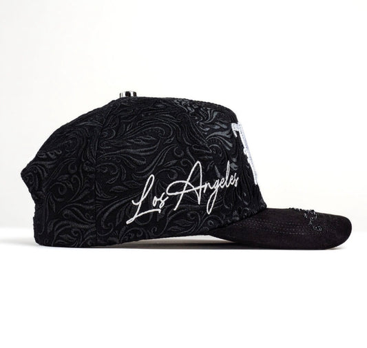 LA CALIFORNIA BLACK AND GREY